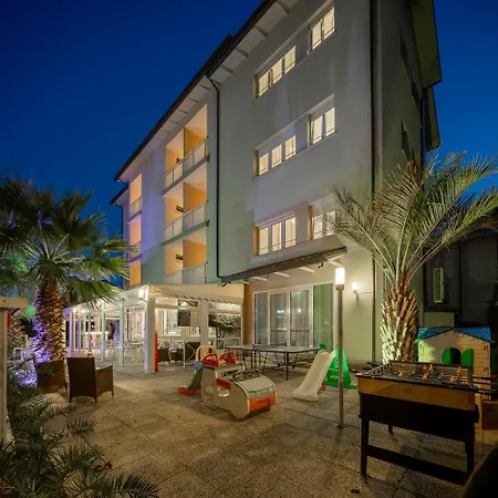 Otel Altamarea